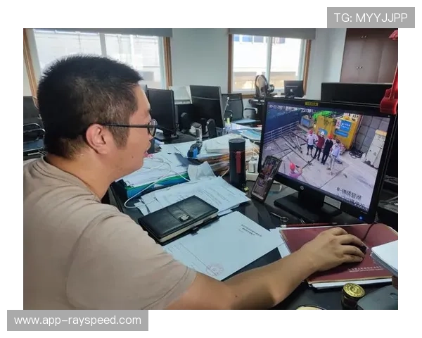 线上督导机制保障用户动作规范,运动质量得到优化。