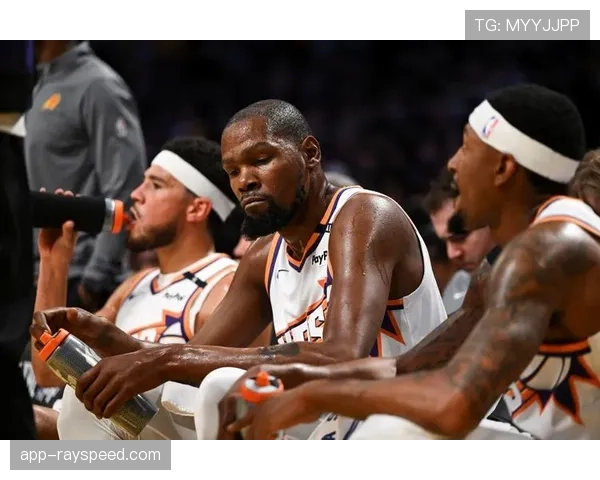 太阳主场迎西部霸主雷霆，三巨头欲终结连败噩梦